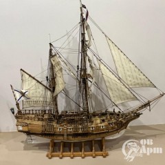 Модель корабля "Приватир" русский флот Екатерининского времени, маштаб 1:48